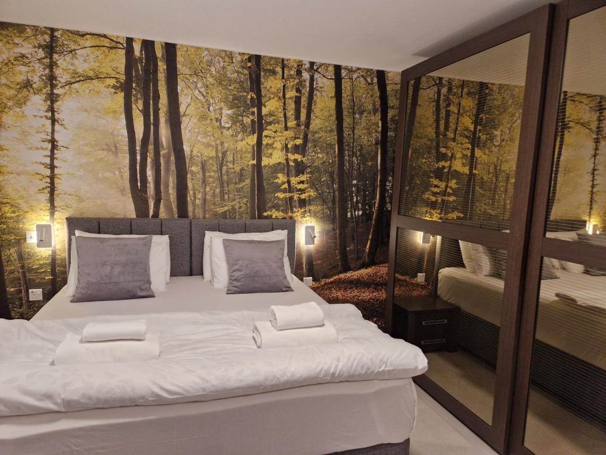 Korzo Suites St. Julian'S Esterno foto