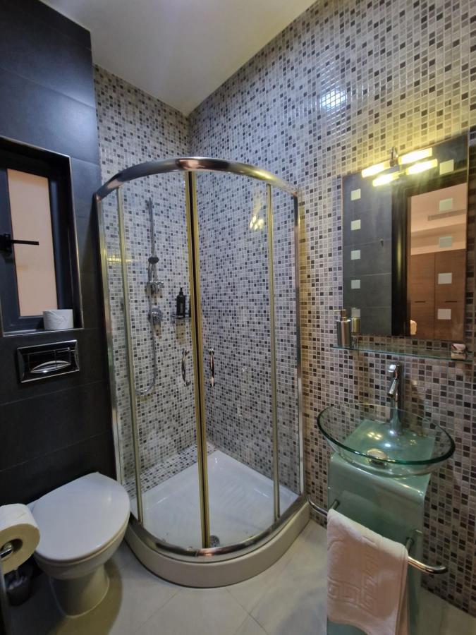 Korzo Suites St. Julian'S Esterno foto